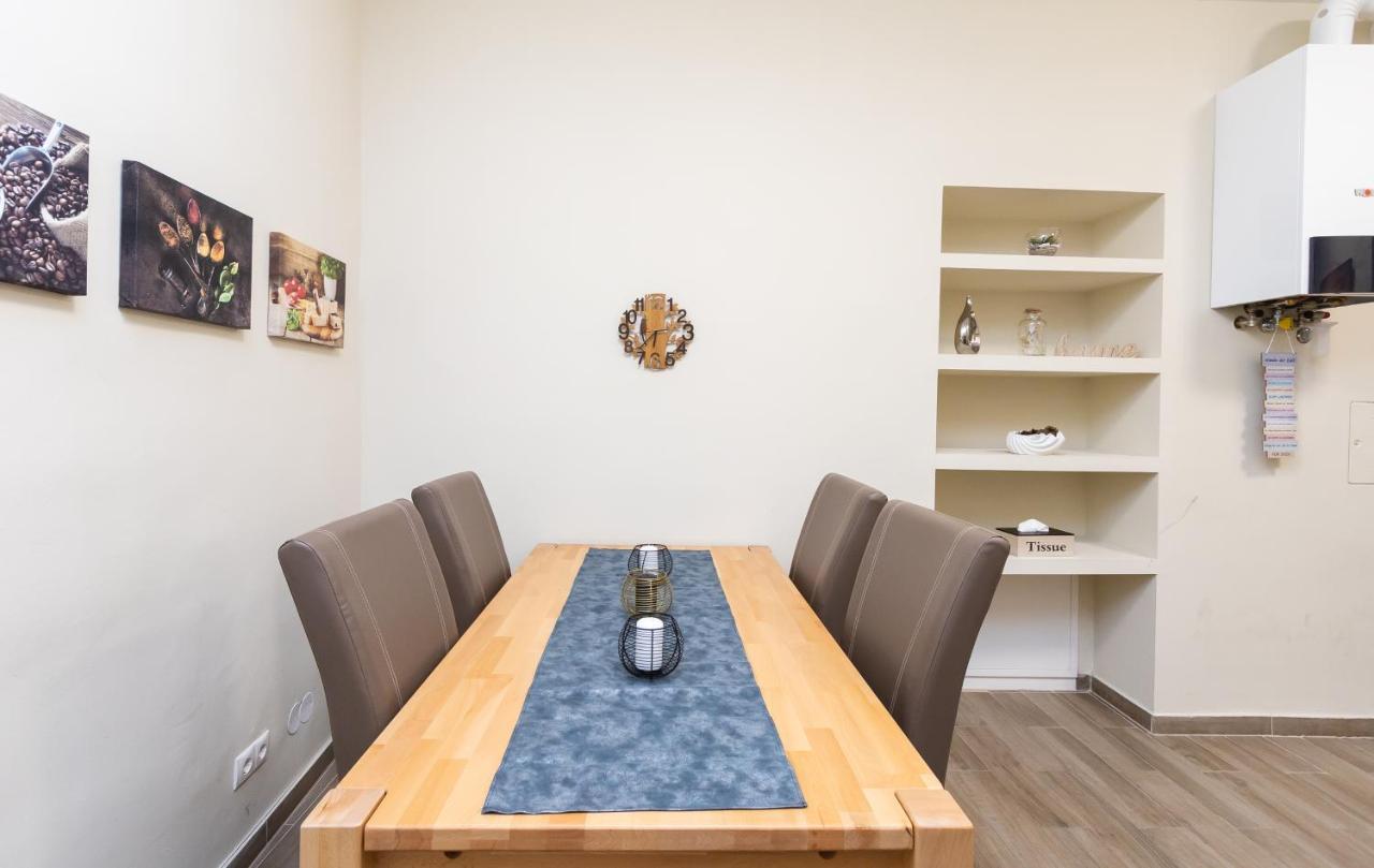 Comfortable Romantic 1 Bedroom Apartment Near Augarten Вена Экстерьер фото